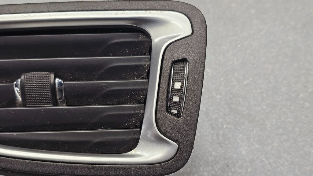 🔥15-17 CHRYSLER 200 DASH LEFT DRIVER AIR A/C AIR VENT HEATER PANEL BLACK/SILVER