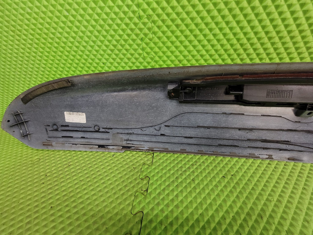🔥2002-2009 Chevrolet Trailblazer Rear Hatch Spoiler Brake Light White OEM SP2