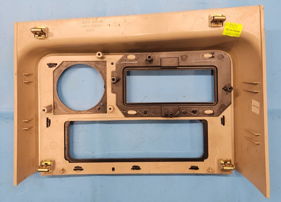 🔥03-06 Escalade Dash AM FM Radio Bezel Trim Instrument Panel Assembly Wood/Tan