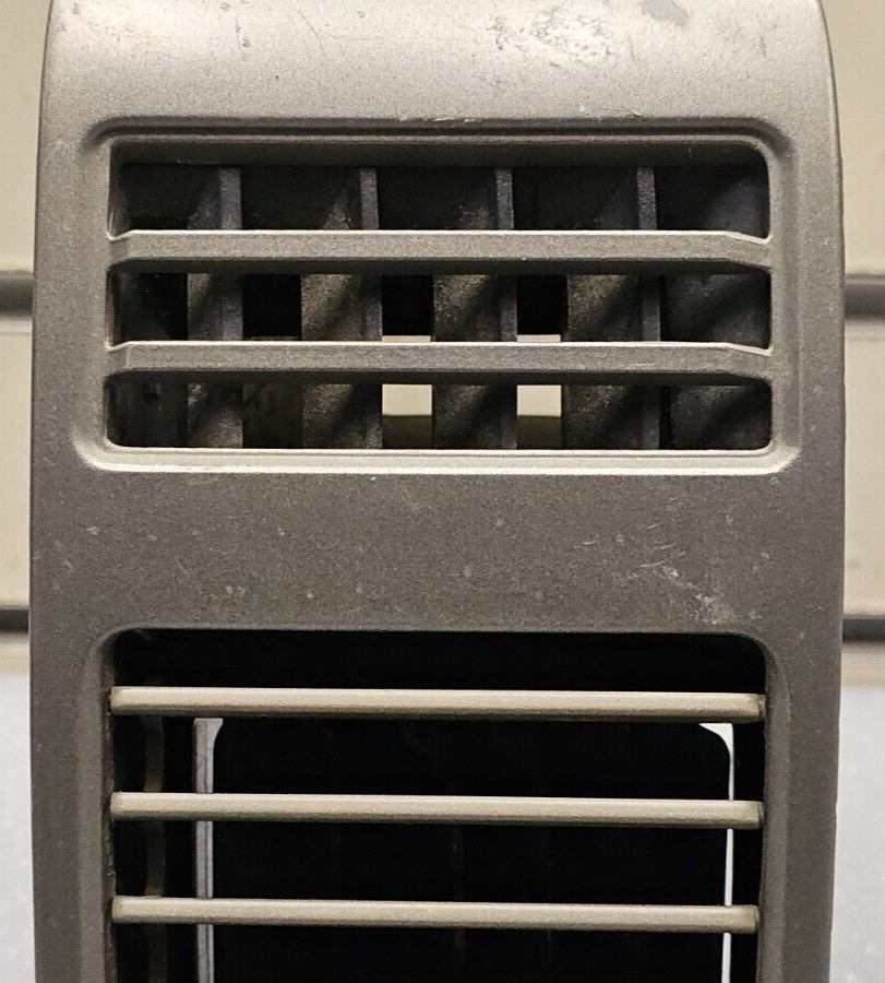 04-07 NISSAN TITAN ARMADA QX56OEM CHARCOAL LEFT DRIVER VENT BEZEL TRIM Gray