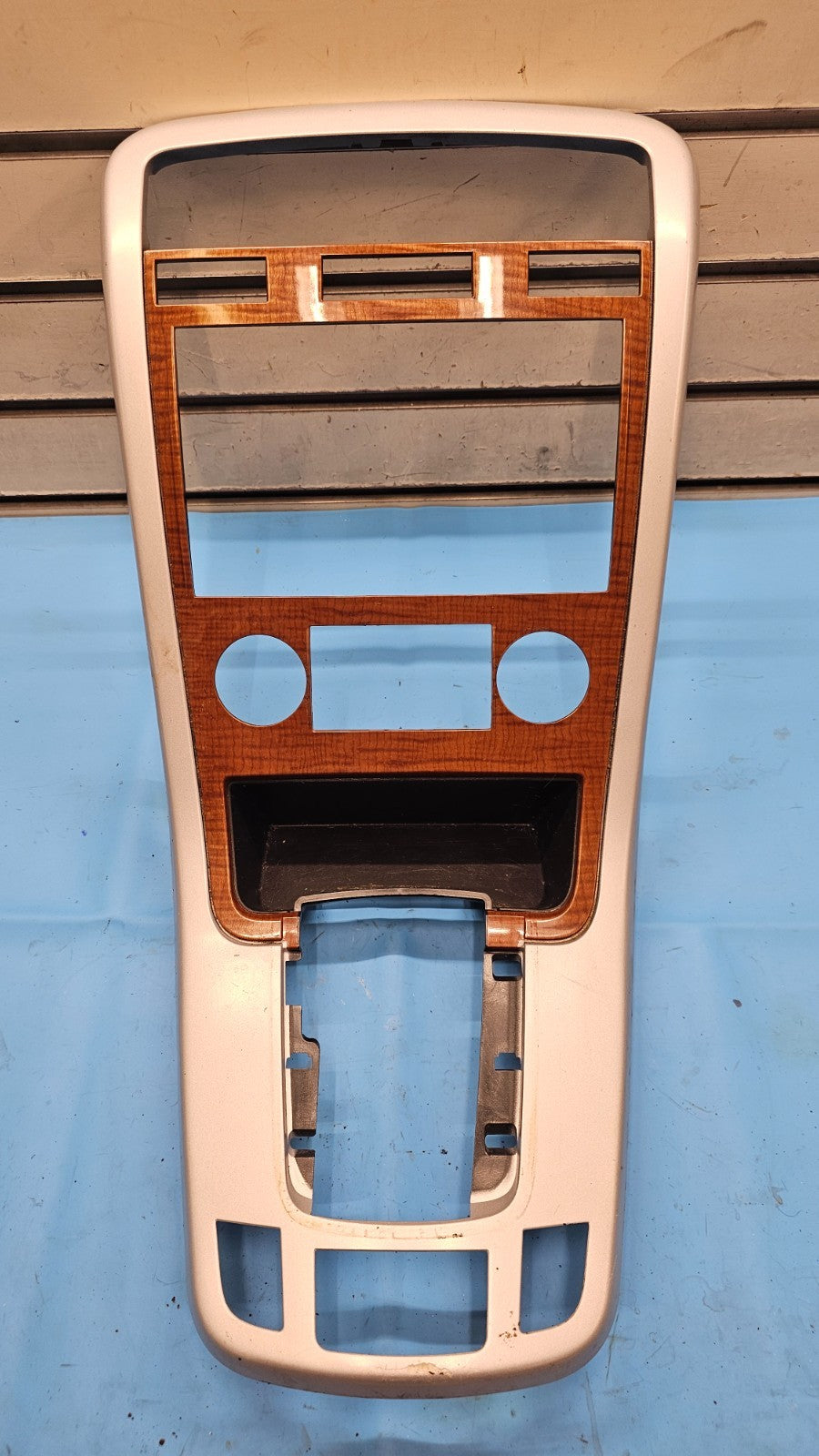 🔥07-09 Equinox Center Dash Radio Climate Surround Bezel Trim SILVER/WOOD B43