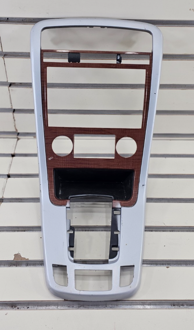 🔥07-09 Equinox Center Dash Radio Climate Surround Bezel Trim SILVER/WOOD B43