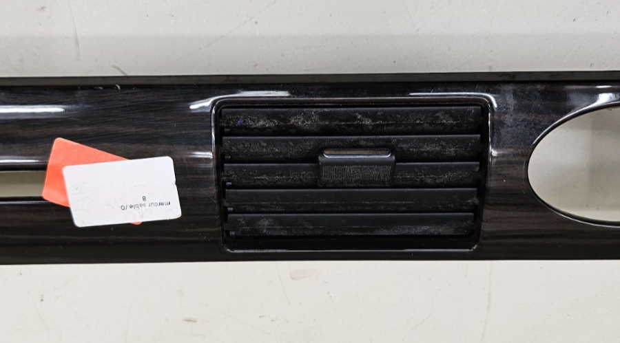 🔥05-09 Five Hundred Taurus Sable Interior Center Dash Panel Bezel Trim Wood