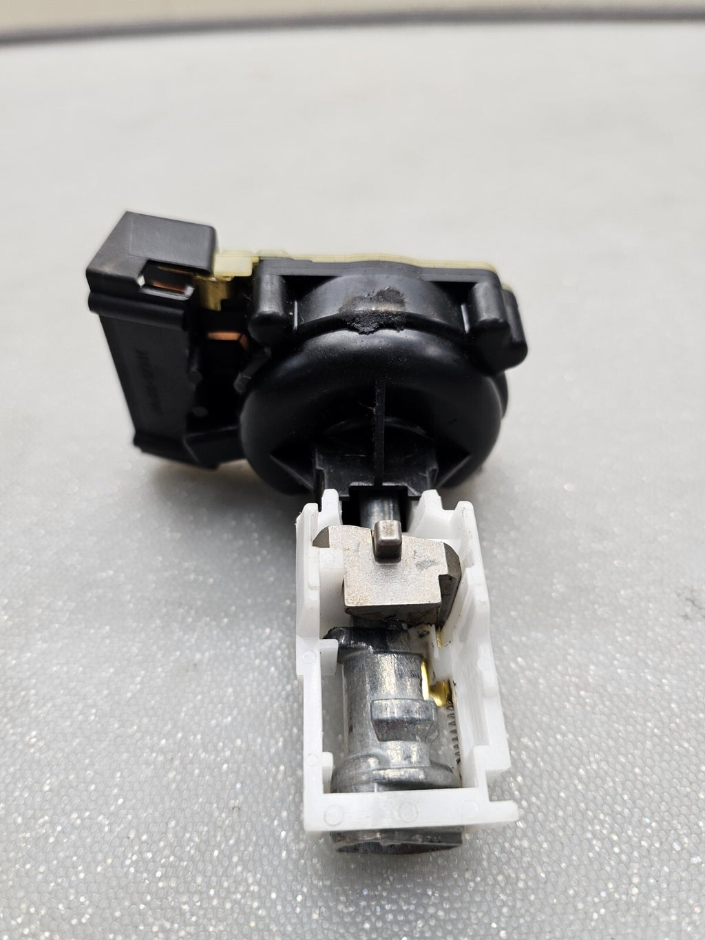 🔥02-07 JEEP LIBERTY IGNITION SWITCH & IGNITION LOCK ACTUATOR USED OEM