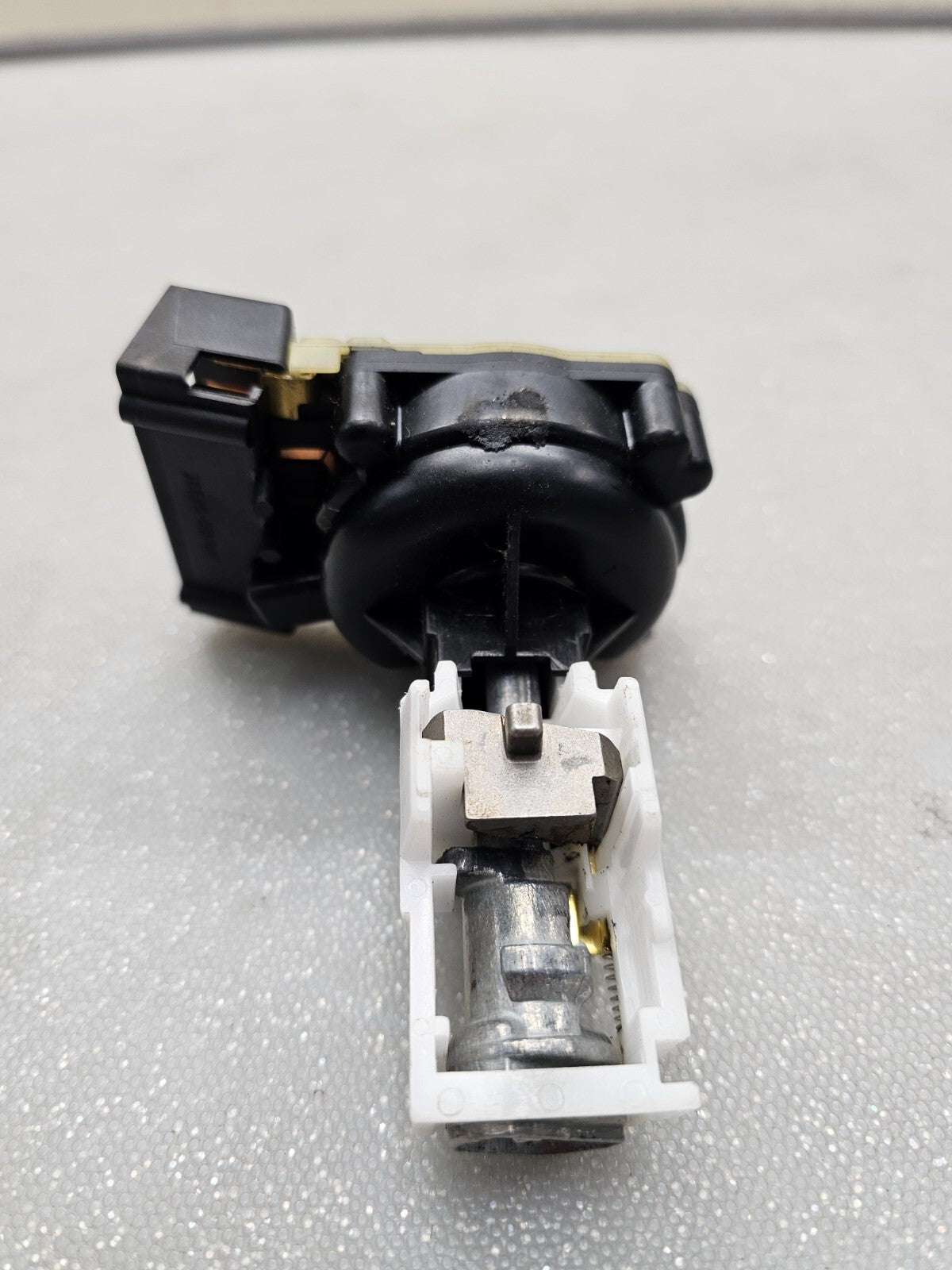 🔥02-07 JEEP LIBERTY IGNITION SWITCH & IGNITION LOCK ACTUATOR USED OEM