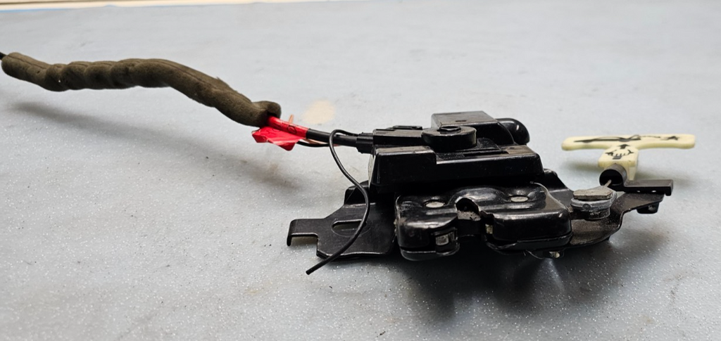 🔥2005 ACURA TSX TUNK LATCH LOCK ACTUATOR OEM