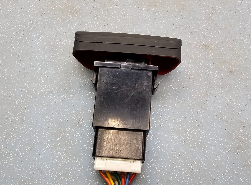 🔥01-05 SONATA OPTIMA Hazard Warning Emergency Light Dash Flasher Switch Black