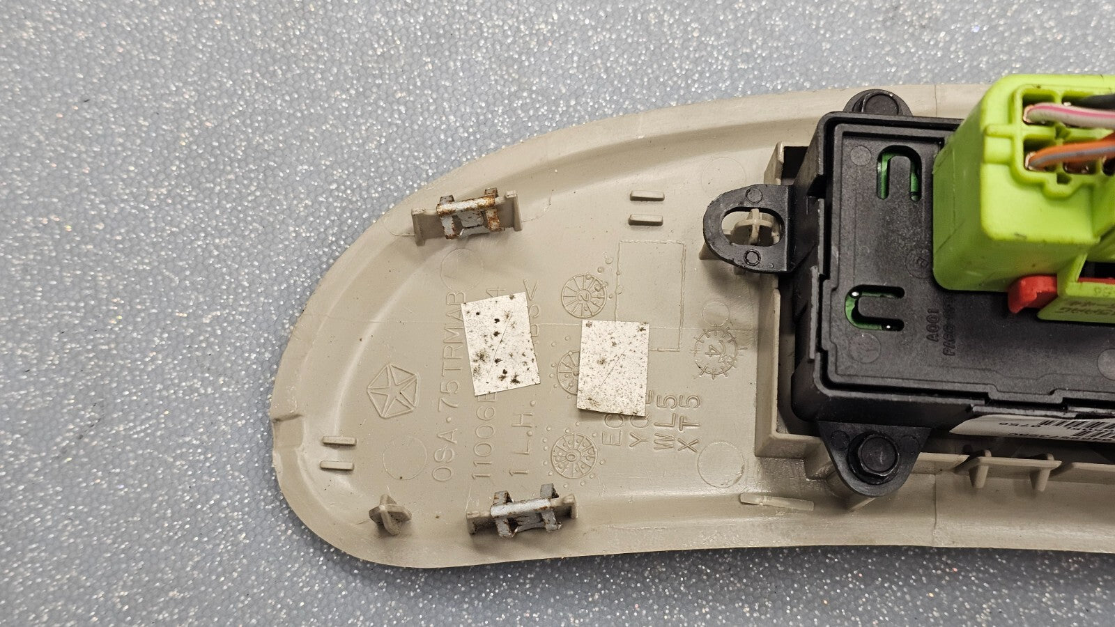 🔥04-07 CARAVAN TOWN COUNTRY DRIVER MASTER DOOR LOCK WINDOW CONTROL SWITCH TAN