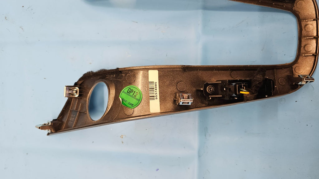 🔥11-15 Chevy Cruze INDICATOR TRANSMISSION GEAR SHIFTER TRIM BEZEL SILVER OEM