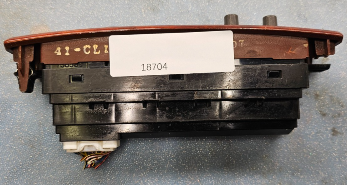 🔥01-06 Lexus LS430 Center Console Front Heated Seat VSC Switch Assembly Wood