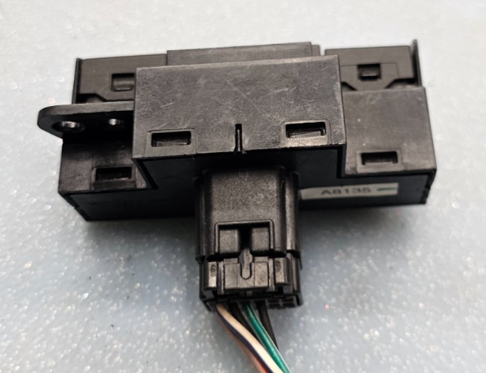 🔥05-10 Chrysler 300 Grand Caravan Hazard Warning Light Control Switch Black OEM