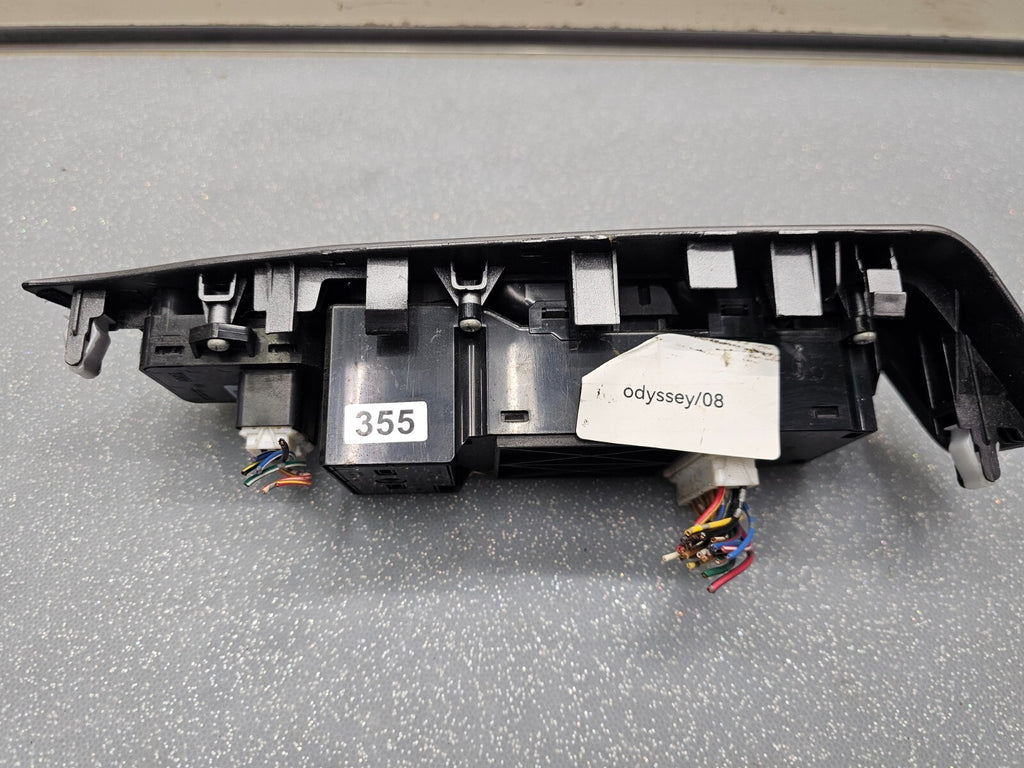 🔥05-10 Honda Odyssey Left Driver Door Power Window Switch LH Push Pull Silver