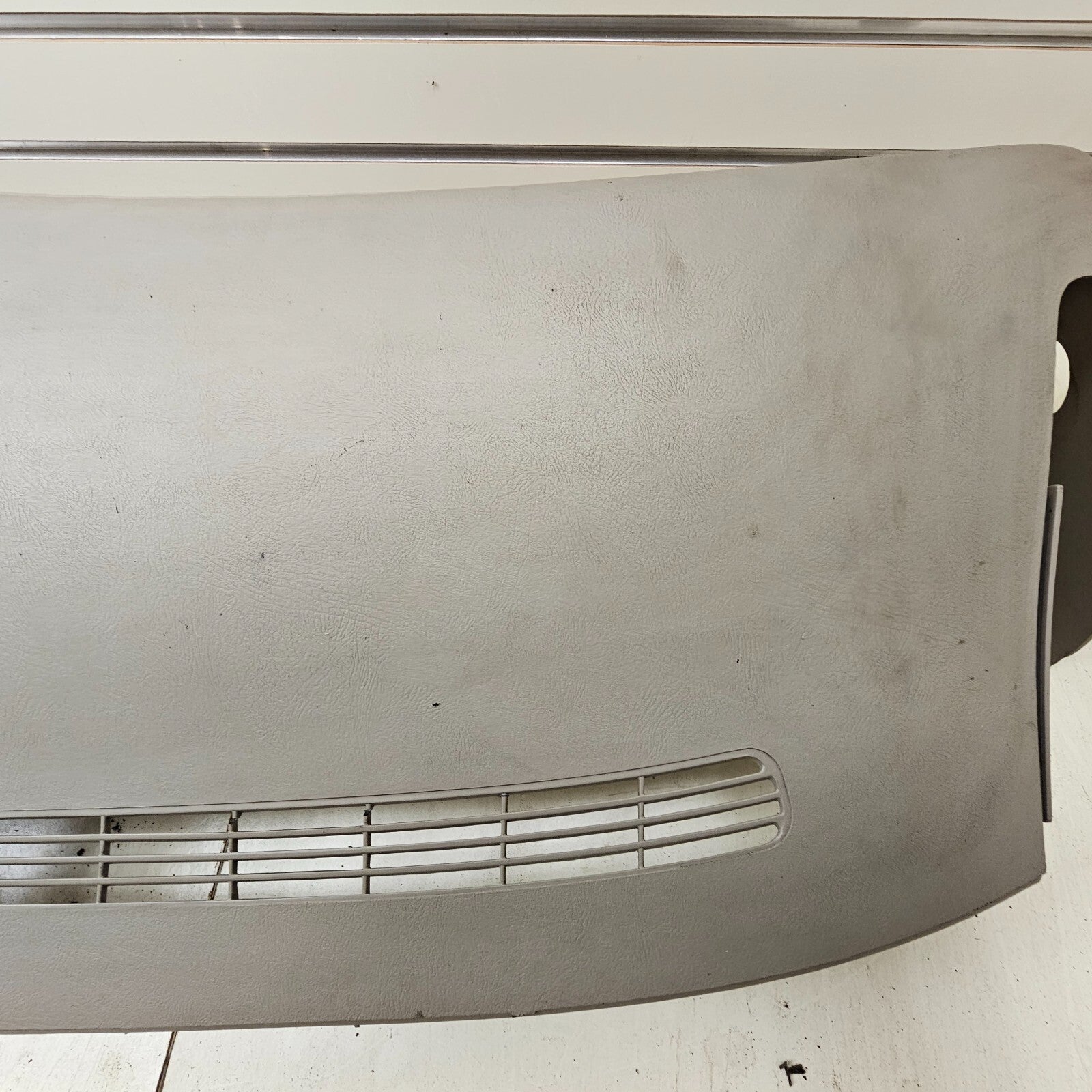 🔥99-06 SILVERADO SIERRA TAHOE Upper Dash Cap Cover Top Dashboard Pad TAN DP1