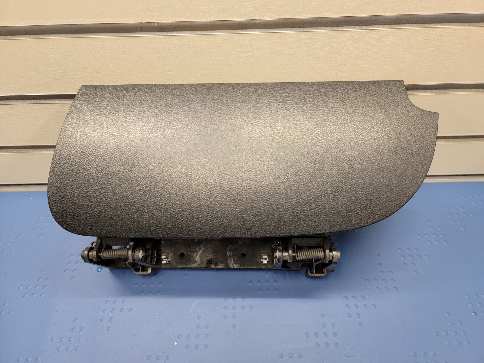 2011 - 2020 DODGE CARAVAN Upper Compartment Storage Glove Box  P1SV44DX9AG grey