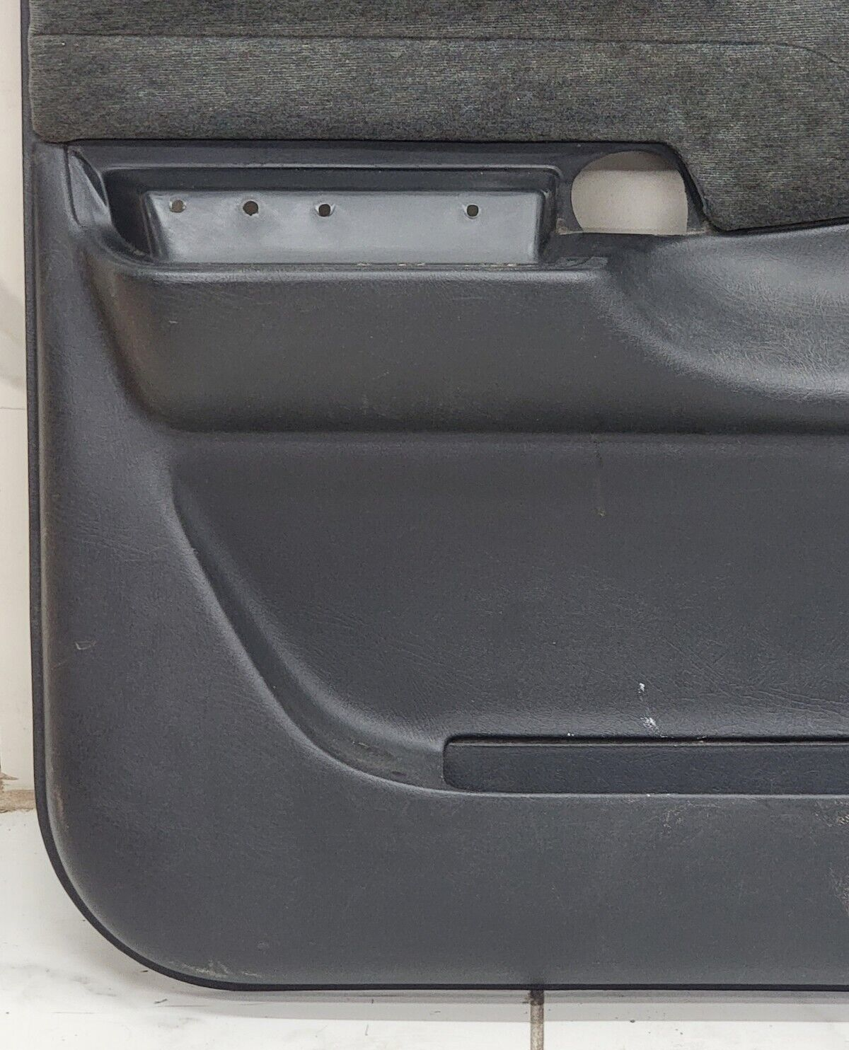 98-04 Chevy Blazer Jimmy S-10 GMC Sonoma Front Door Panels MANUAL OEM LEFT GRAY
