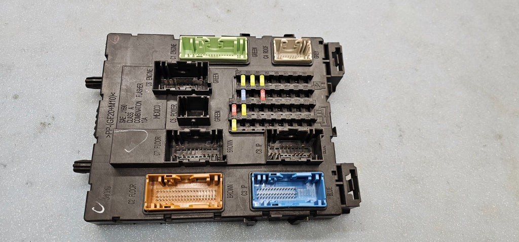 🔥2014 Ford Focus Fuse Box Body Control Module Integrated Power Junction Panel