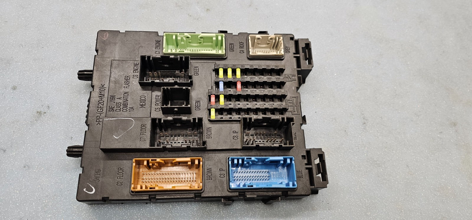 🔥2014 Ford Focus Fuse Box Body Control Module Integrated Power Junction Panel