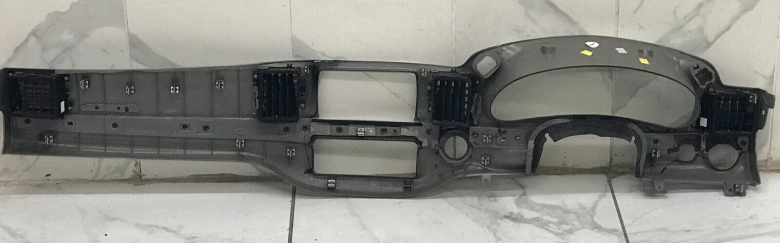 00-05 CHEVY IMPALA Dash Instrument Cluster Bezel Radio Speedo Gauge Trim Gray C7