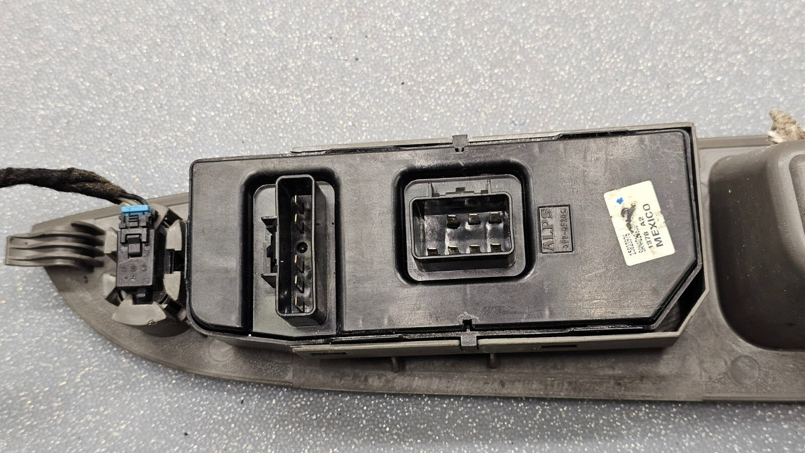 🔥08-12 Chevy Malibu Left Driver Master Power Door Window Switch Lock Gray OEM