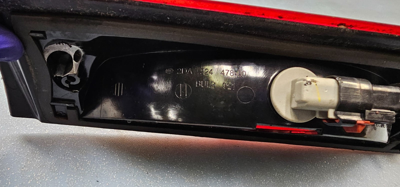 🔥2004-2009 Dodge Durango Third Brake Light High Mount Stop Lamp OEM
