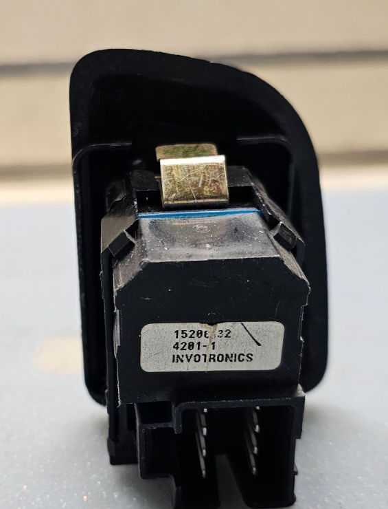 03-06 Silverado Tahoe Suburban Yukon Sierra Right Rear Window Door Switch Black