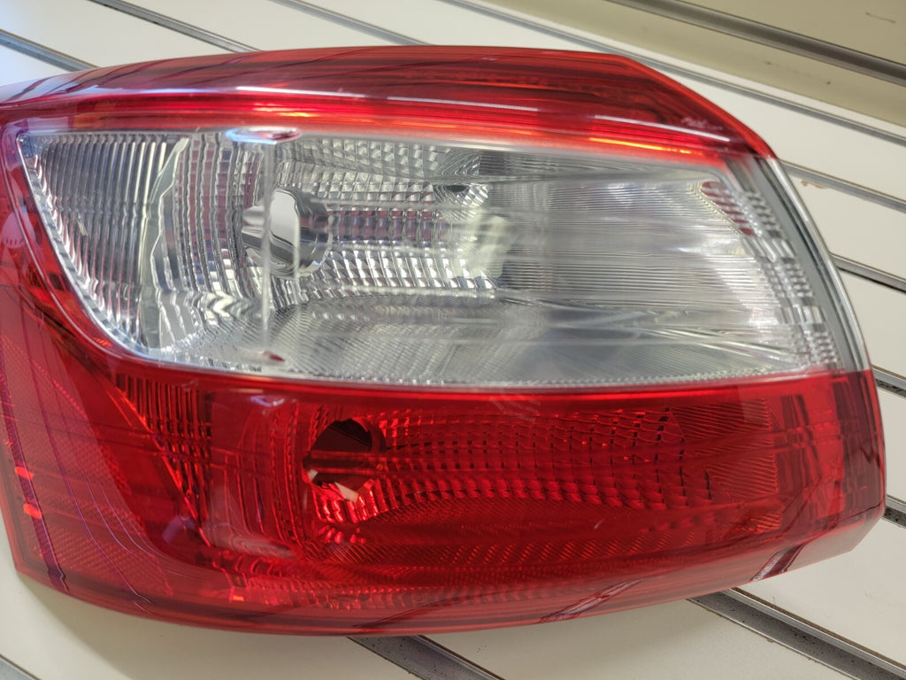 🔥2012-2014 Ford Focus Sedan Tail Light Lamp Left Driver Assembly Chrome OEM
