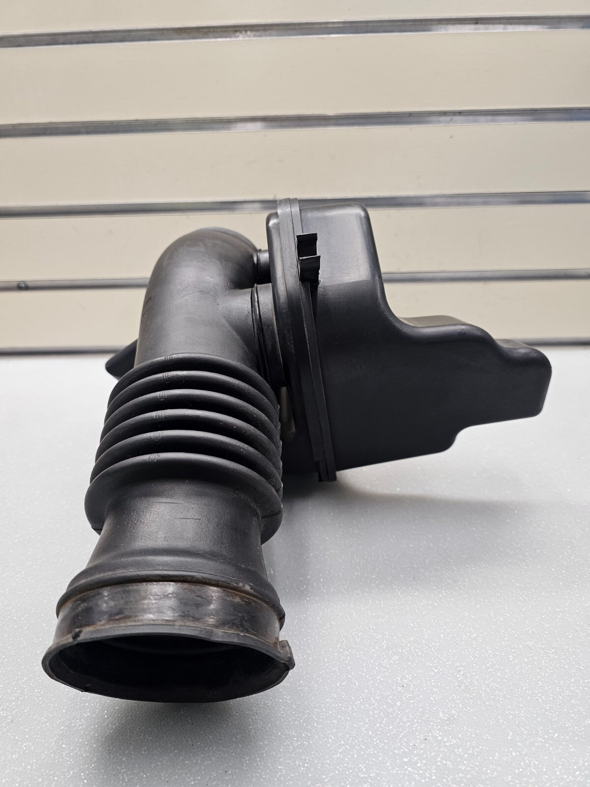 🔥02-06 NISSAN ALTIMA AIR INTAKE CLEANER TUBE PIPE TRIM