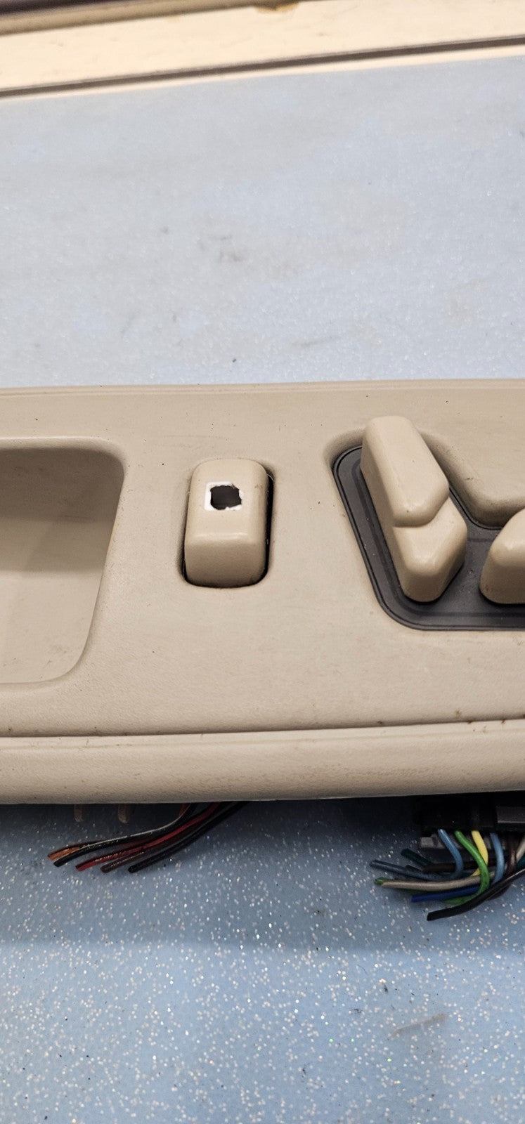 🔥97-99 Cadillac Deville Front LEFT DRIVER Seat Control Switch TAN OEM