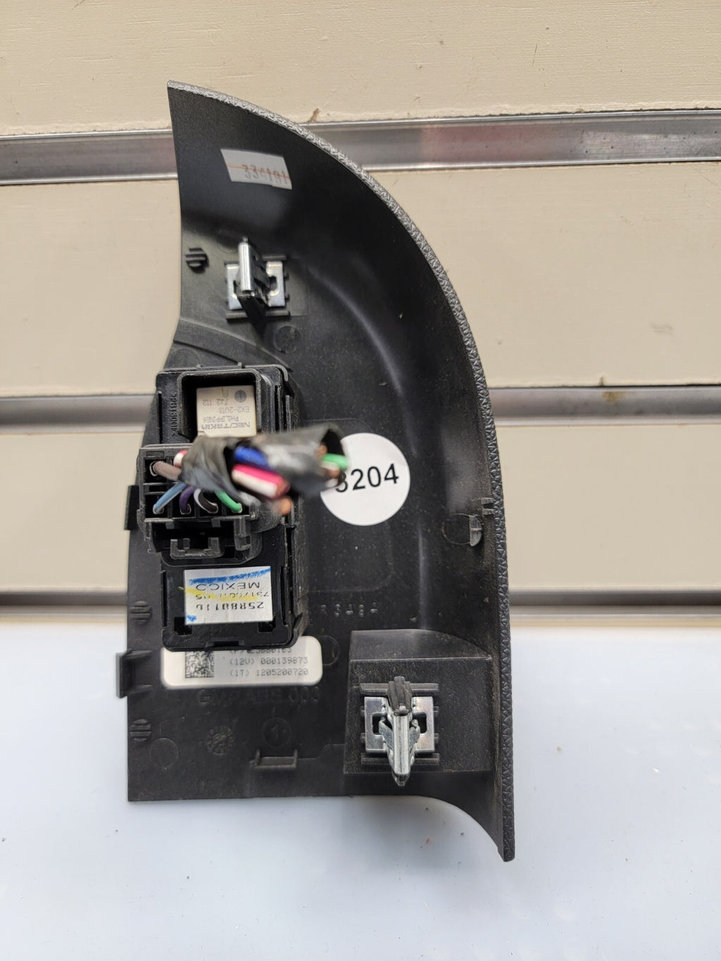 07-14 CHEVY SILVERADO GMC PASSENGER RIGHT SIDE POWER WINDOW SWITCH SILVER WS47