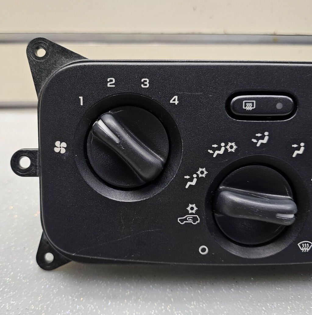 🔥02-03 Jeep Liberty Dash CLIMATE CONTROL UNIT Temperature Heat Rear Defrost OEM