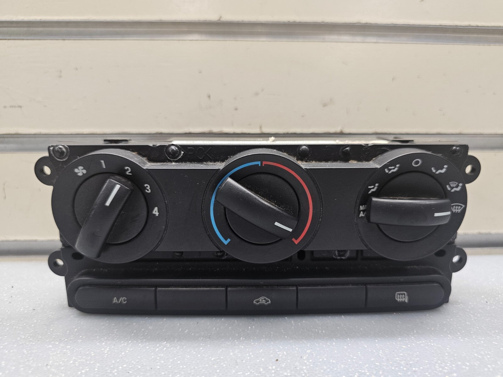 04-08 Ford F150 F250 Dash AC Heater Climate Control Temperature Conditioner OEM