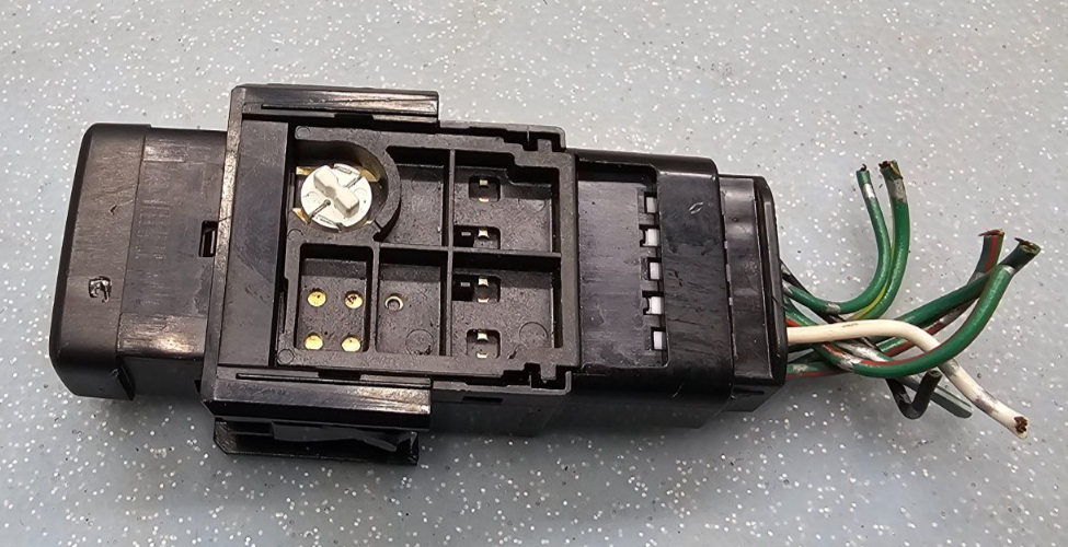 🔥98-06 Corolla Lexus ES300 05-10 Avalon Hazard Warning Light Control Switch