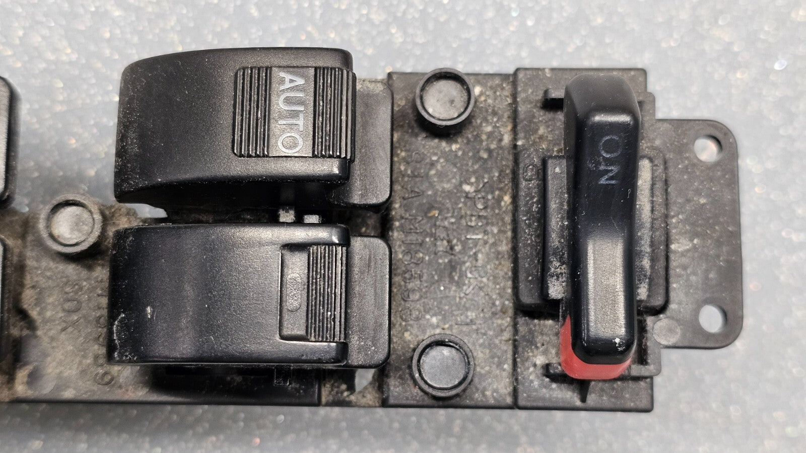 🔥98-02 ACCORD LEFT DRIVER MASTER WINDOW POWER PUSH PULL SWITCH ASSEMBLY SEDAN