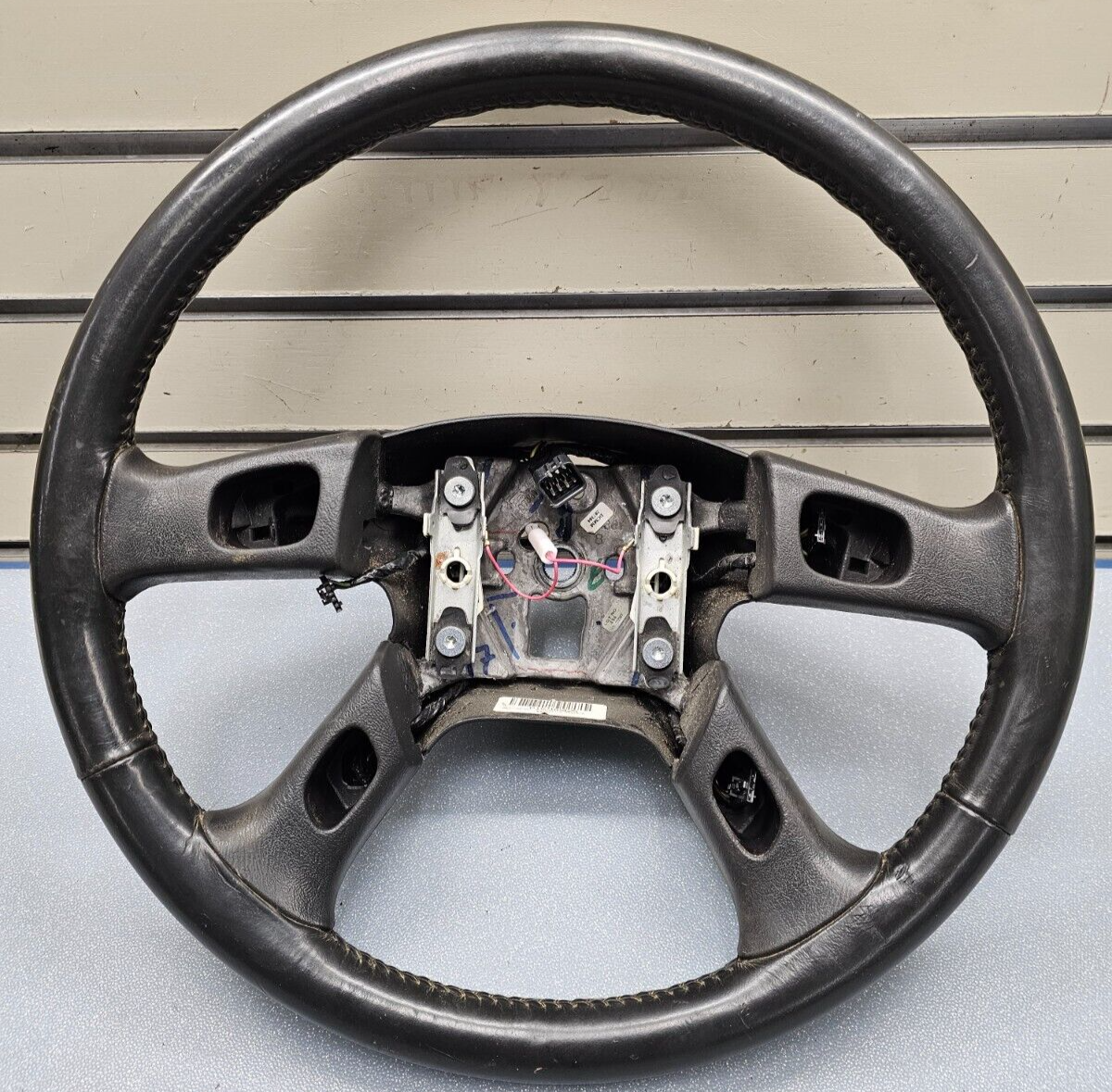 🔥03-06 Chevy Tahoe Yukon Escalade Left Driver Steering Wheel Column Cover BLACK