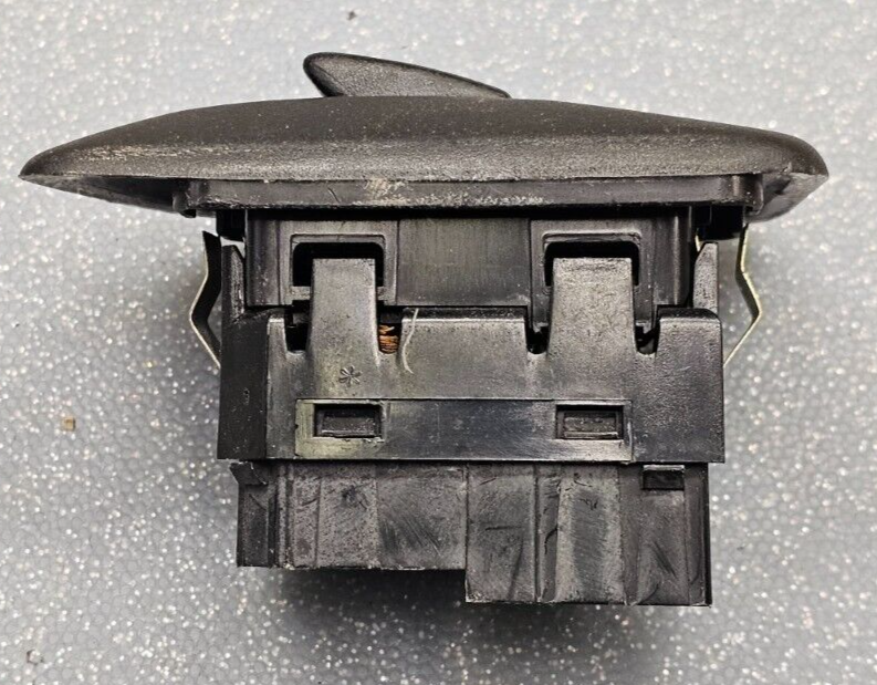 03-06 Chevy Silverado SIERRA Power Window Switch REAR LEFT Driver BLACK WS4