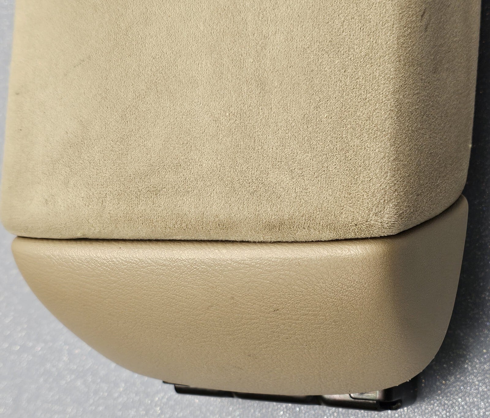 🔥03-07 Honda ACCORD Acura TSX Center Console Armrest Storage Lid CLOTH TAN L22