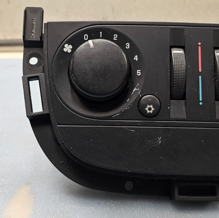 07-09 Montana Relay Uplander Terraza Dash Temperature AC Heater Climate Control
