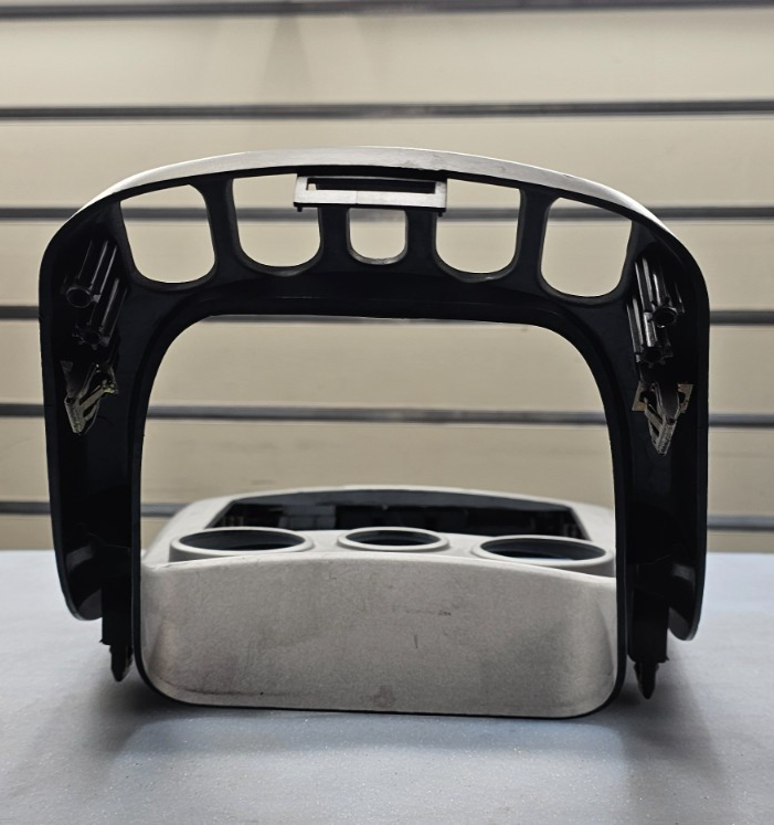 🔥05-06 Chevrolet Equinox Center Dash Radio Climate Bezel Surround Trim Silver