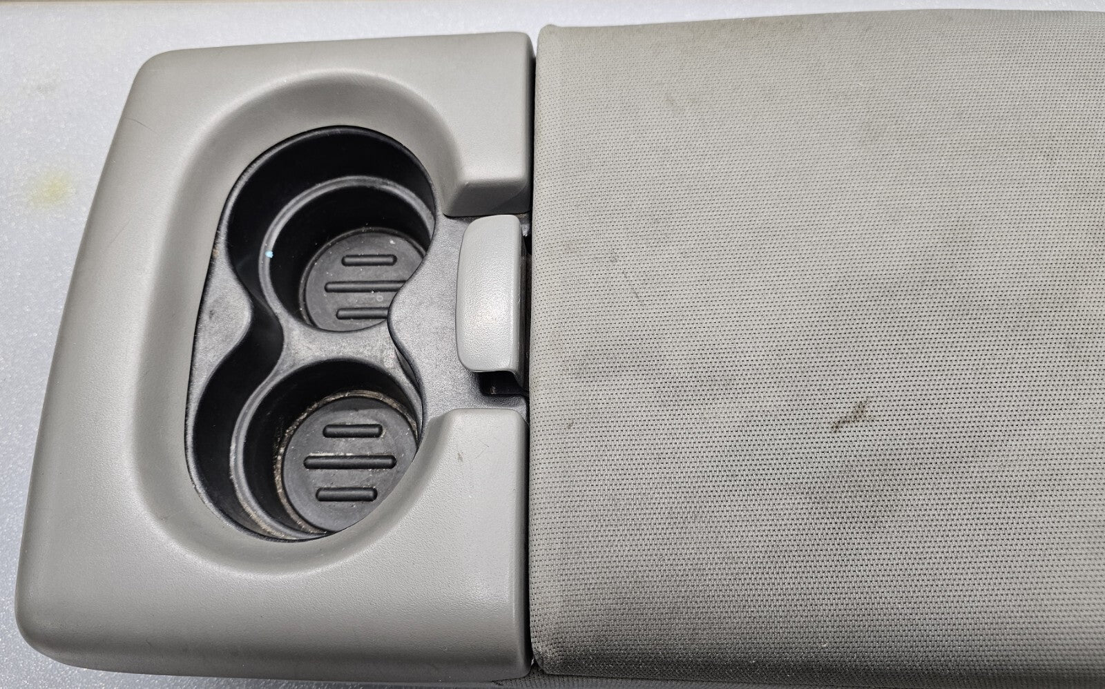 2004-2008 Ford F-150 Center Console JUMP SEAT Armrest Cup Holder LIGHT GRAY JS1