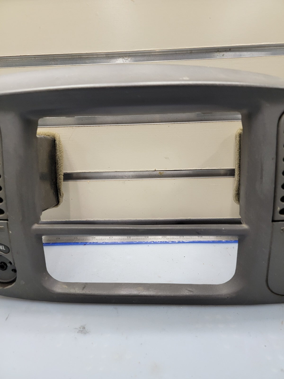 🔥97-03 Ford F150 Center Dash Radio Climate Trim BEZEL Panel AIRBG Line GRAY