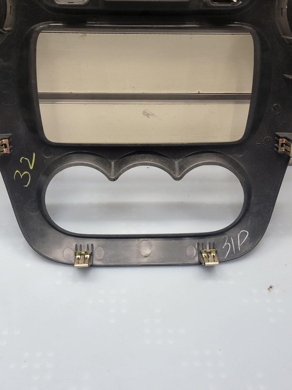 🔥2003-2007 Saturn Ion Radio AC Climate Control Bezel Assembly Vents silver