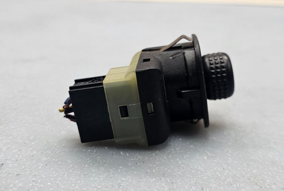 🔥01-07 Ford Escape Mercury Mariner Power Mirror Control Switch Black OEM