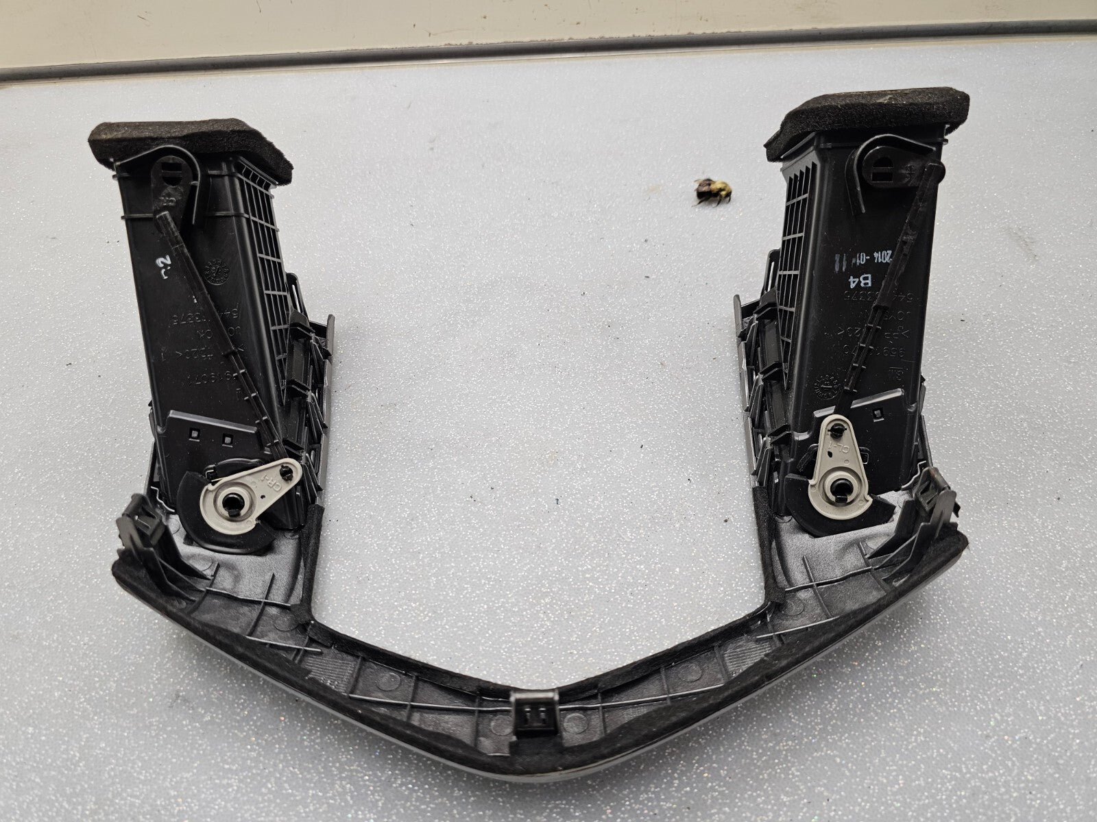 🔥11-15 Chevy Cruze Center Dash Center Radio Surround Bezel Trim Panel Silver