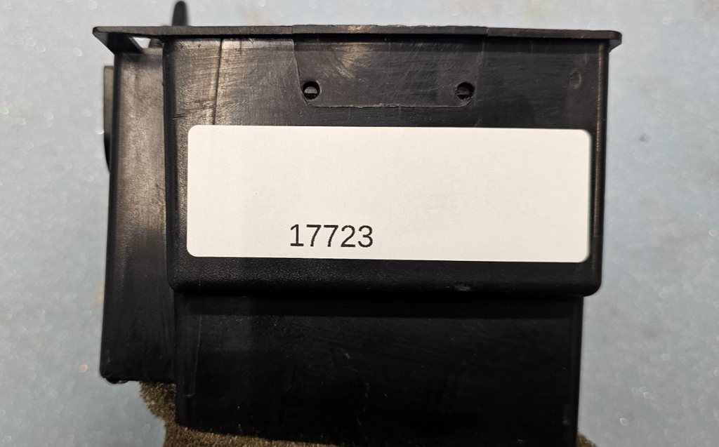 🔥92-97 Crown Victoria Lincoln Town Car Dash Right Passenger A/C Air vent Panel
