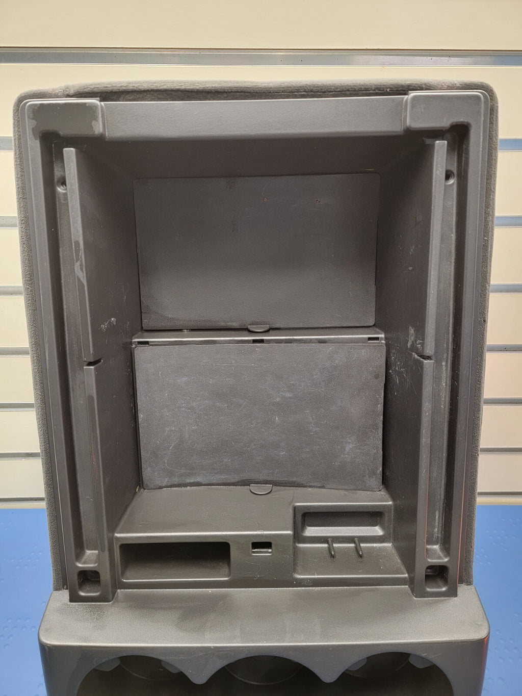 🔥07-13 SILVERADO SIERRA Center Console JUMP SEAT Armrest 3 CUP Holder Gray JS5