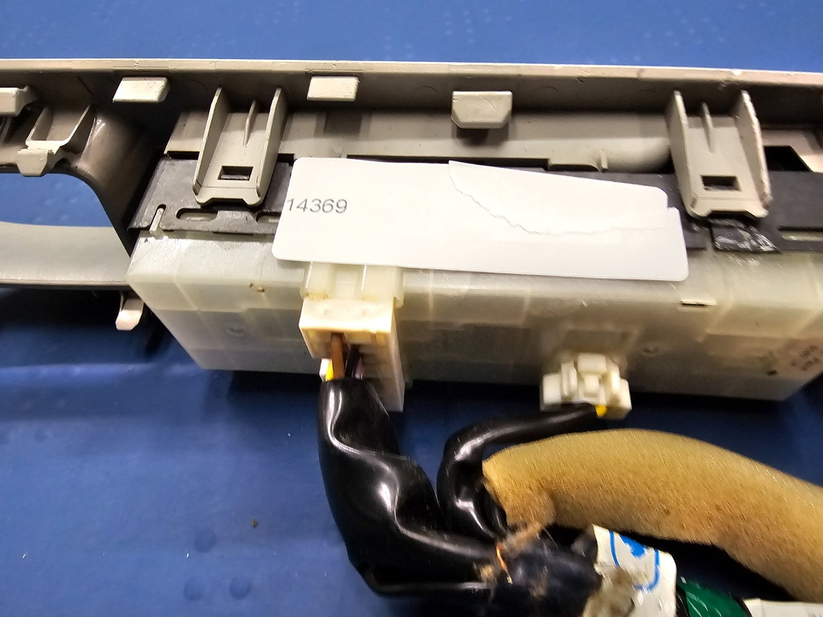 07-09 Infiniti G35 G37 Sedan Left Driver Master Window Door Switch Assembly Tan