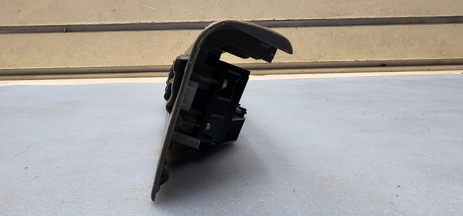 🔥99-02 Silverado SIERRA 2 DOOR LEFT Driver Door Window Switch DK Gray WS4