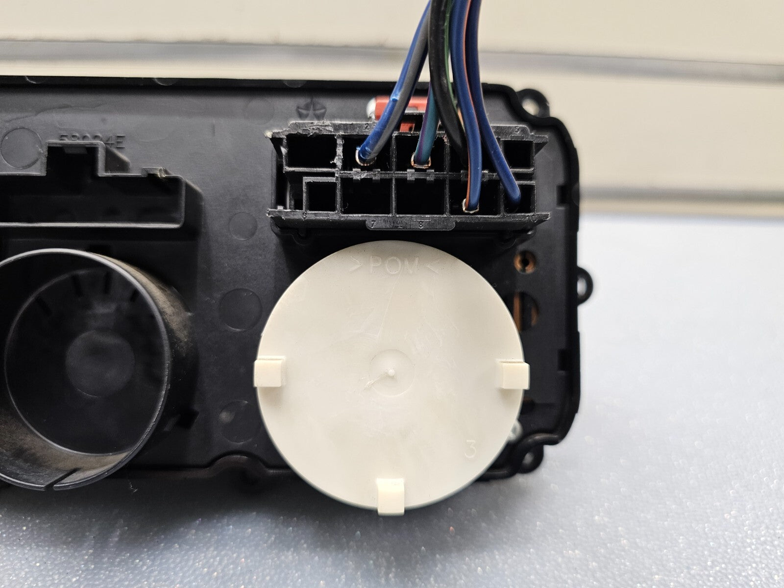 04-07 CARAVAN TOWN & COUNTRY Dash Climate Temperature Heater Control Conditioner