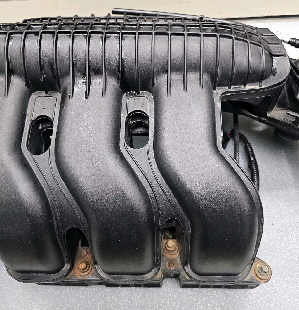 🔥05-07 Ford 500 Freestyle Upper Intake Manifold 3.0L Plenum OEM
