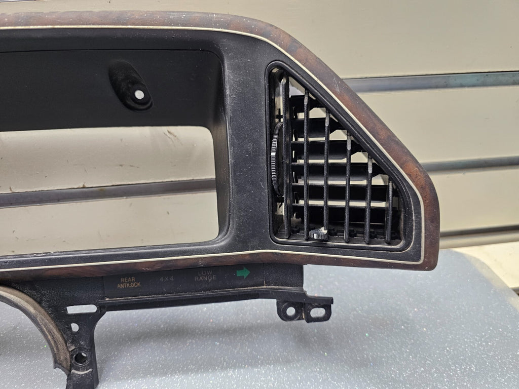 87-91 Ford F150 BRONCO Dash Instrument Cluster Bezel Speedo Gauge Trim Wood C11